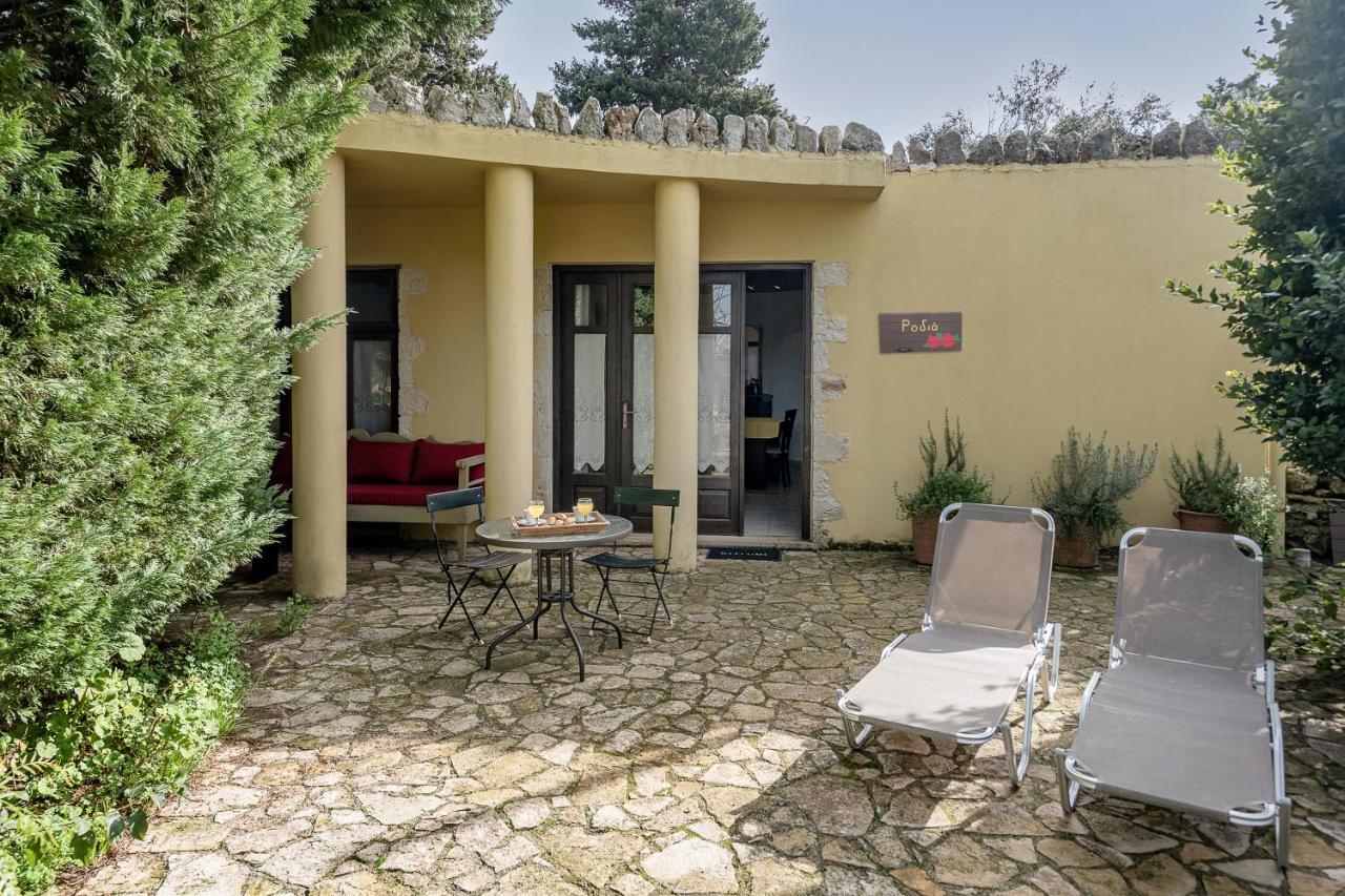 Antheia Houses Vamos Exterior photo