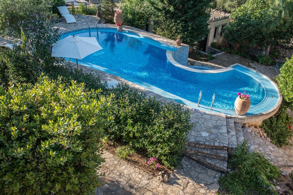 Antheia Houses Vamos Exterior photo