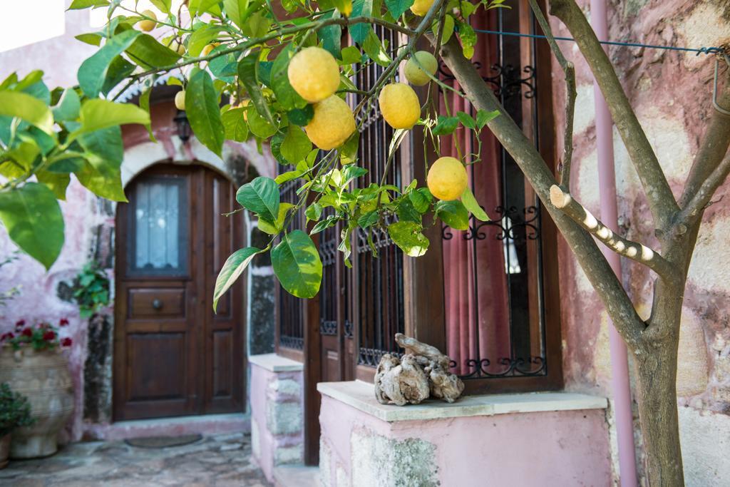 Antheia Houses Vamos Exterior photo
