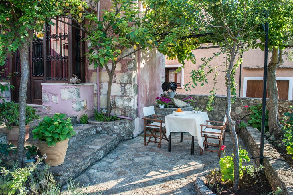 Antheia Houses Vamos Exterior photo